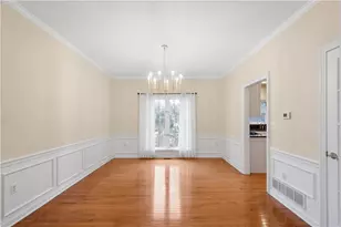 7052 Bennington Woods Dr, Pittsburgh, PA 15237 - Photo 9