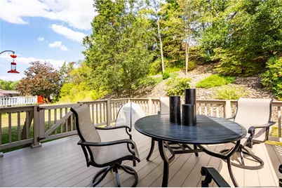 79 Fawnvue Dr, Robinson Twp, PA 15136 - Photo 33