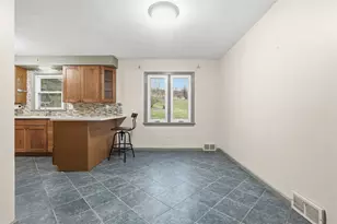 123 Wampum Rd, Big Beaver, PA 16157 - Photo 7