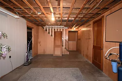 37 Overhill Drive, Monessen, PA 15062 - Photo 17