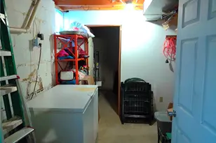 129 W Christie Ave, Butler, PA 16001 - Photo 21