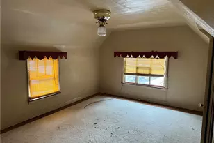 101 Hoffman Blvd, Ross Twp, PA 15209 - Photo 7