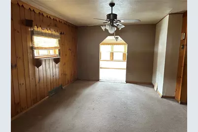 101 Hoffman Blvd, Ross Twp, PA 15209 - Photo 3