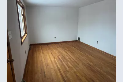 1020 Poe St, Vandergrift, PA 15690 - Photo 15