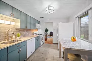 438 Grace St, Pittsburgh, PA 15236 - Photo 11