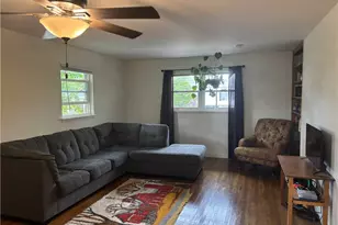 465 S 6th St, Indiana Boro, PA 15701 - Photo 9