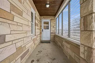 268 Coraopolis Rd, Robinson Twp, PA 15108 - Photo 5