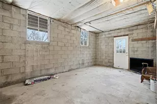 268 Coraopolis Rd, Robinson Twp, PA 15108 - Photo 41