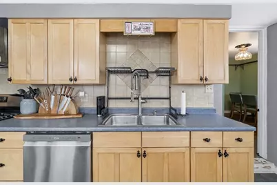 804 Erdner Ave, Pittsburgh, PA 15202 - Photo 15