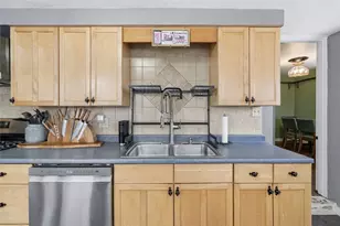 804 Erdner Ave, Pittsburgh, PA 15202 - Photo 15