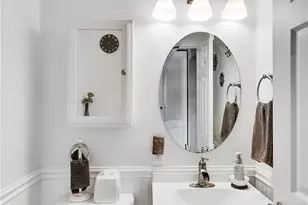 4B Springwood Sq, Springdale Township, PA 15049 - Photo 11