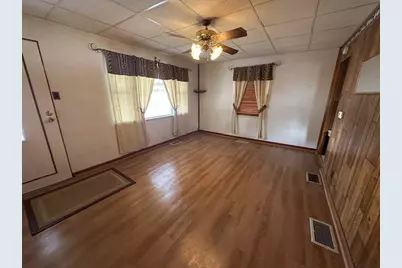 330 S Morris St, Franklin Township, PA 15370 - Photo 3