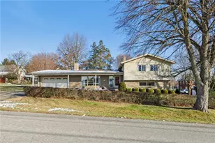 1423 8th St, Irwin, PA 15642 - Photo 29