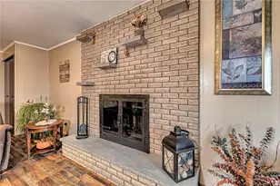 1212 Mountain View Dr, Unity Township, PA 15601 - Photo 15