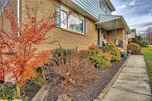 1212 Mountain View Dr, Unity Township, PA 15601 - Photo 3