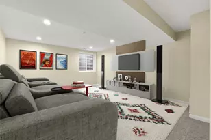 154 Southern Valley Ct, Adams Township, PA 16046 - Photo 21