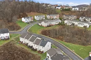 154 Southern Valley Ct, Adams Township, PA 16046 - Photo 31