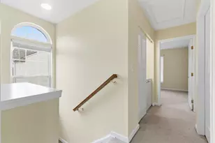 154 Southern Valley Ct, Adams Township, PA 16046 - Photo 11