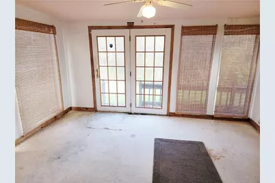 632 Monaca Rd, Hopewell Township, PA 15001 - Photo 9