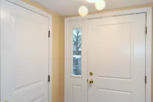 12 Oxford Ct, Pittsburgh, PA 15237 - Photo 3