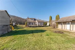 829 Oden St, Confluence Boro, PA 15424 - Photo 5