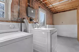 464 Malcolm, Moon/Crescent Twp, PA 15108 - Photo 27