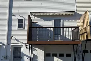 85 E Oak St, White Township, PA 15701 - Photo 17
