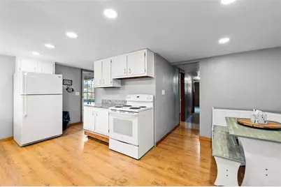 1205 Main St, Bentleyville, PA 15314 - Photo 11