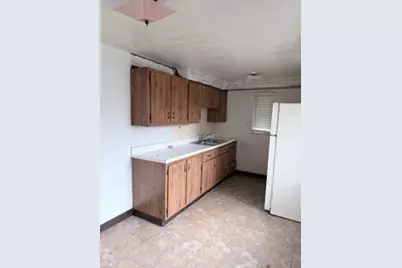 122 Walnut Ave, Clairton, PA 15025 - Photo 13