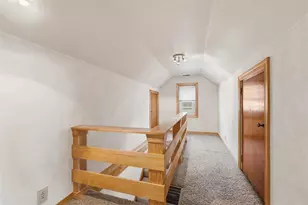 109 E Genessee St, Pittsburgh, PA 15223 - Photo 25