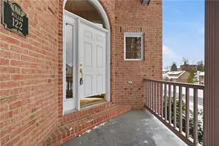 122 Heldon Dr, Moon/Crescent Twp, PA 15108 - Photo 3