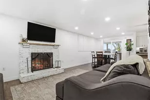 6130 Murray Ave, Bethel Park, PA 15102 - Photo 7