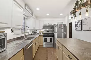 6130 Murray Ave, Bethel Park, PA 15102 - Photo 11