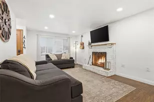 6130 Murray Ave, Bethel Park, PA 15102 - Photo 5