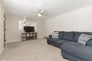 1409 Jefferson Heights Rd, Wilkins Township, PA 15235 - Photo 7