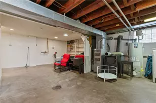 1409 Jefferson Heights Rd, Wilkins Township, PA 15235 - Photo 25