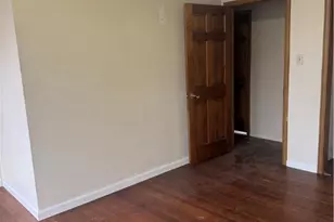 1718 Fox Wy, Pittsburgh, PA 15203 - Photo 37