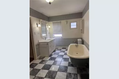 1718 Fox Way, Pittsburgh, PA 15203 - Photo 31