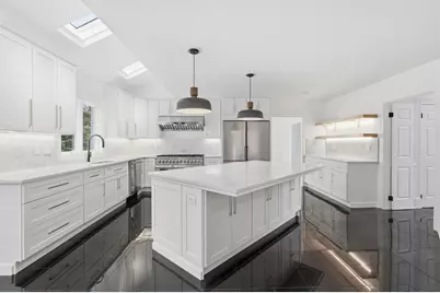 2154 S Villa Drive, Hampton, PA 15044 - Photo 9