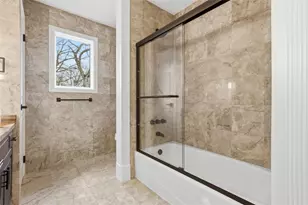 2154 S Villa Dr, Hampton, PA 15044 - Photo 31