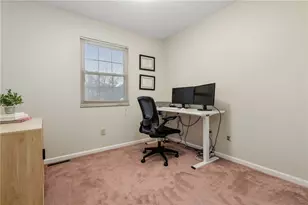 576 Joan St, Cranberry Township, PA 16066 - Photo 13