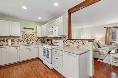 576 Joan Street, Cranberry Township, PA 16066 - Photo 7