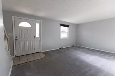 300 Oliver Dr, White Oak, PA 15131 - Photo 5