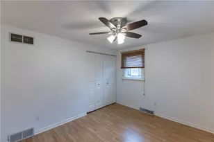 300 Oliver Dr, White Oak, PA 15131 - Photo 19