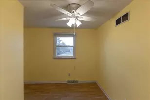 300 Oliver Dr, White Oak, PA 15131 - Photo 23