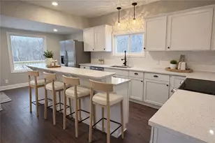 1028 Main St, Wampum, PA 16157 - Photo 5