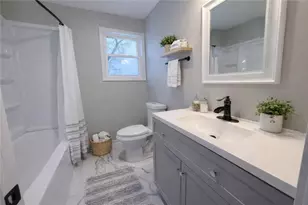 1028 Main St, Wampum, PA 16157 - Photo 9