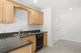 1632 Stone Mansion, Pittsburgh, PA 15143 - Photo 15