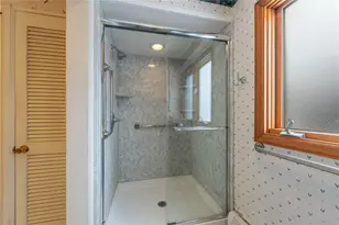 174 Main Entrance Dr, Pittsburgh, PA 15228 - Photo 29