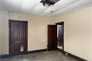 506 E Long Ave, New Castle, PA 16101 - Photo 3